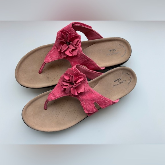 Clarks Pink Sandals with Feminine Bow Detail - Picture 1 of 2